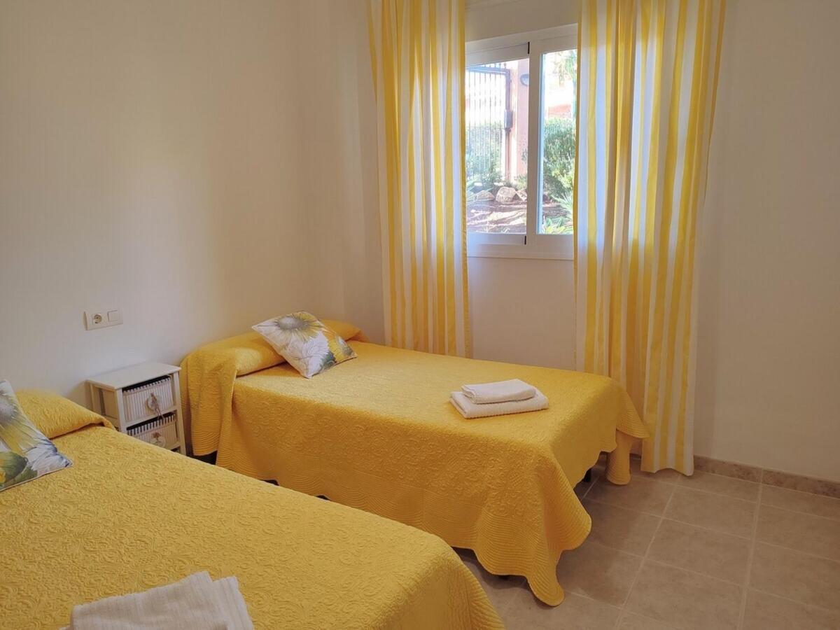 Casares Del Sol Apartment Exterior photo