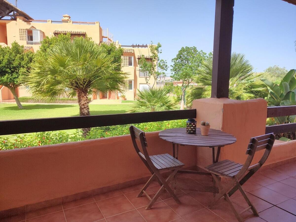 Casares Del Sol Apartment Exterior photo