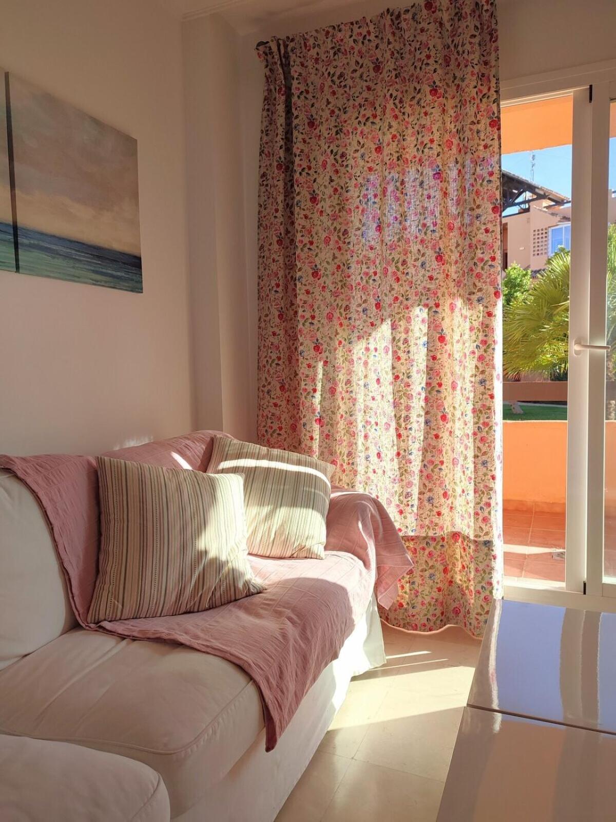 Casares Del Sol Apartment Exterior photo